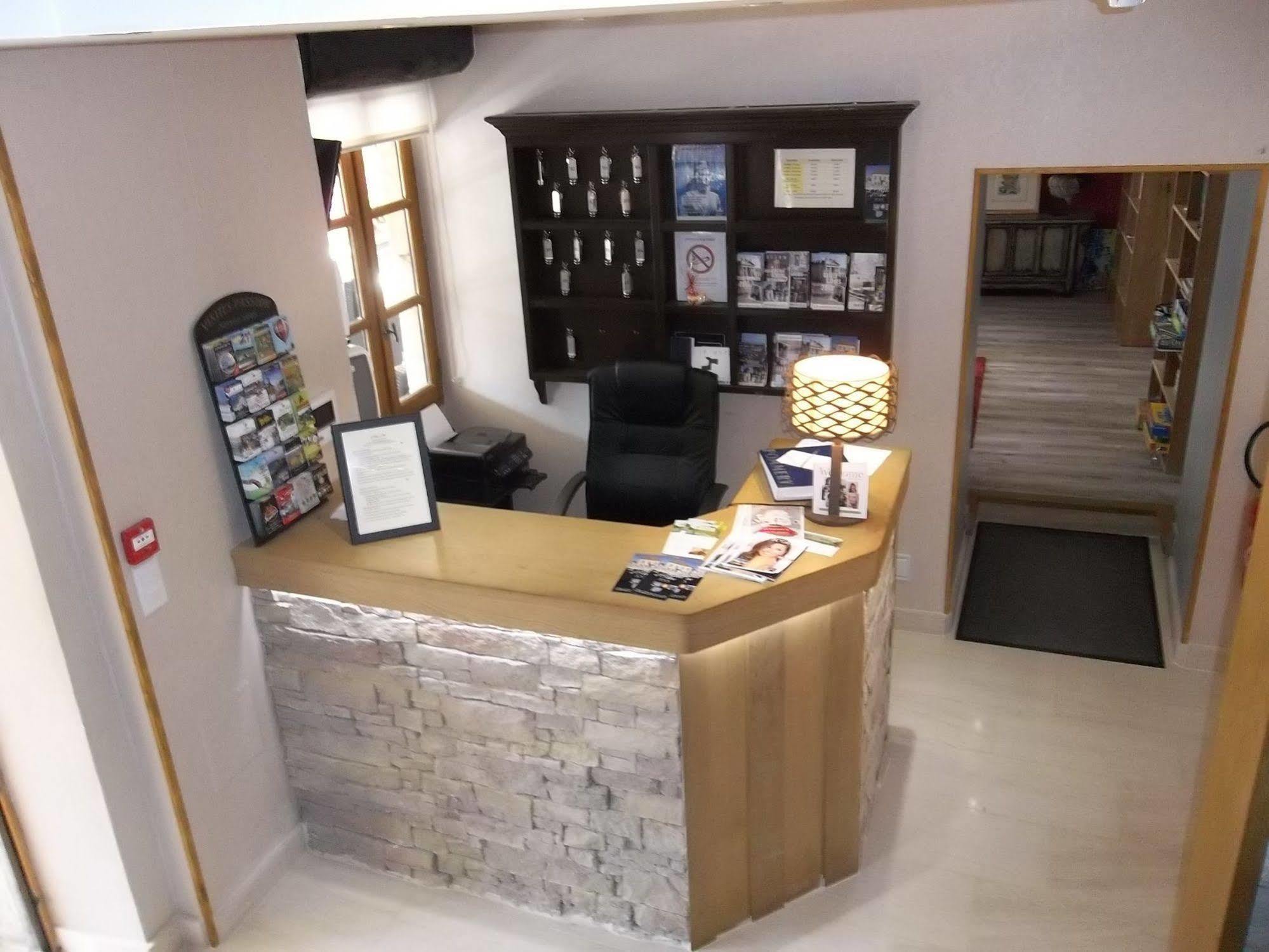 Logis L'Hotel D'Arc Arc-sur-Tille Экстерьер фото